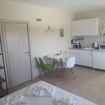 Ivelin Apartament *